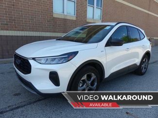 Used 2025 Ford Escape ST-Line w/ Tech Pack #1 AWD/4WD video 1