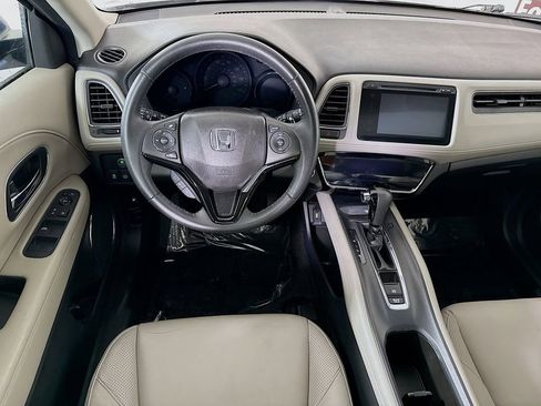 Used 2016 Honda HR-V EX-L image 3