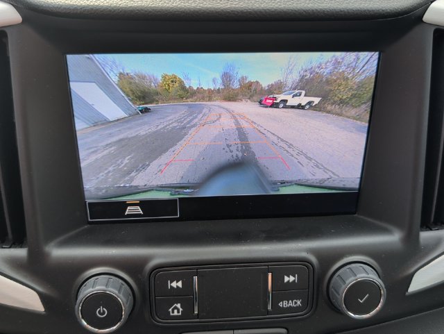 Used 2023 GMC Terrain SLT w/ LPO, Floor Liner Package FWD image 23