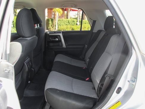 Used 2022 Toyota 4Runner SR5 image 34