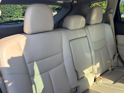 Used 2018 Nissan Murano SL w/ Moonroof Package AWD/4WD image 32