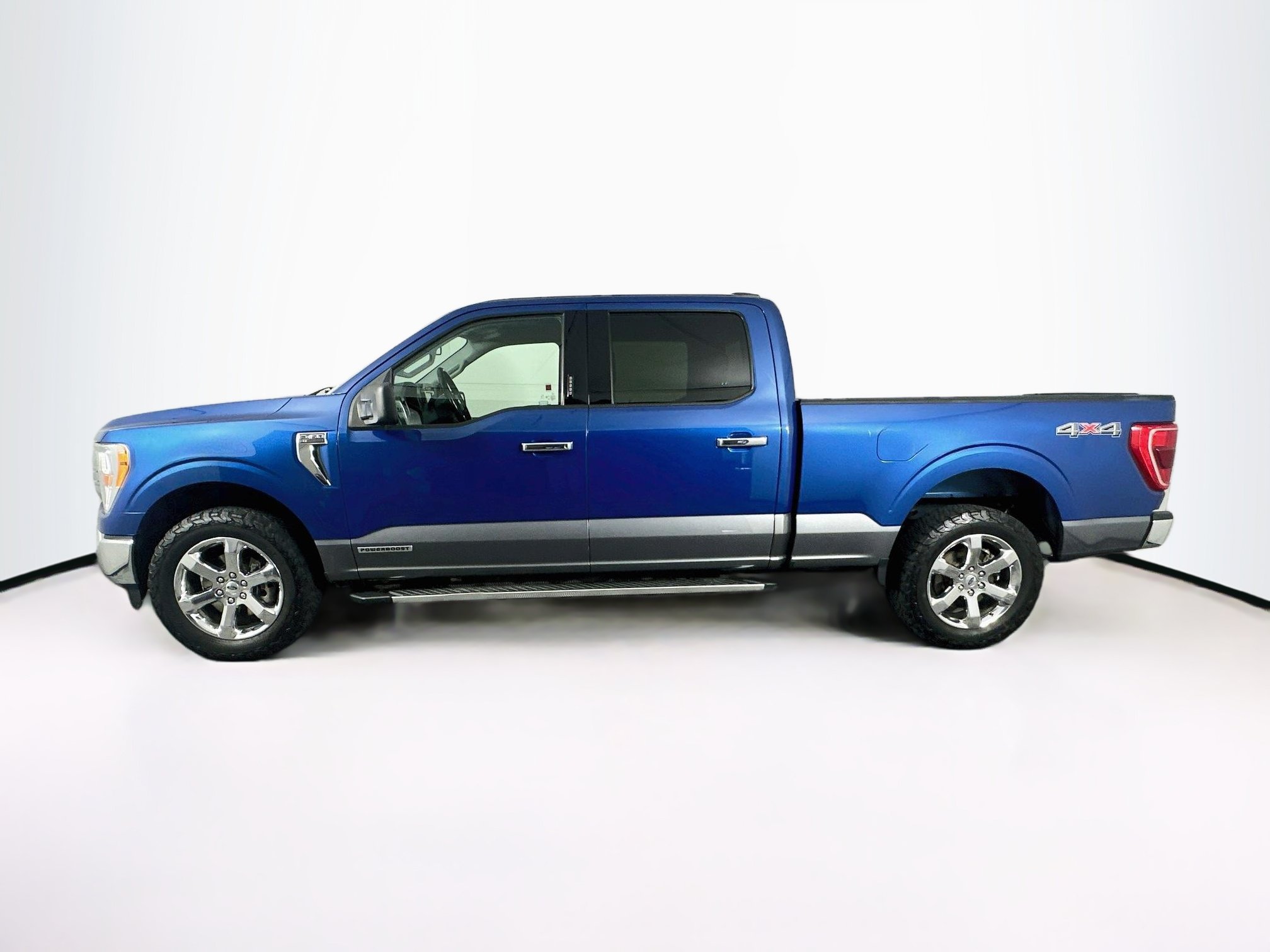 Used 2022 Ford F150 XLT w/ Equipment Group 301A Mid AWD/4WD image 4