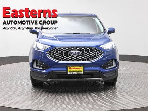 Used 2023 Ford Edge SEL AWD/4WD image 2