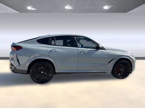 New 2026 BMW X6 xDrive40i image 8