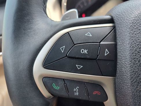 Used 2014 Jeep Grand Cherokee Limited w/ Trailer Tow Group IV image 20