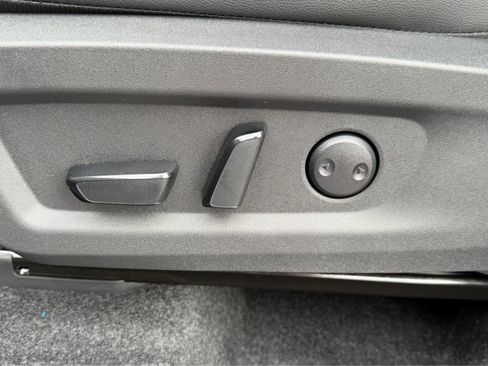 New 2026 Nissan Murano SV image 22