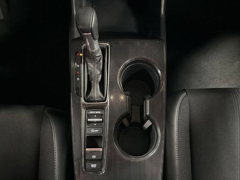 Used 2025 Honda Civic Sport image 37