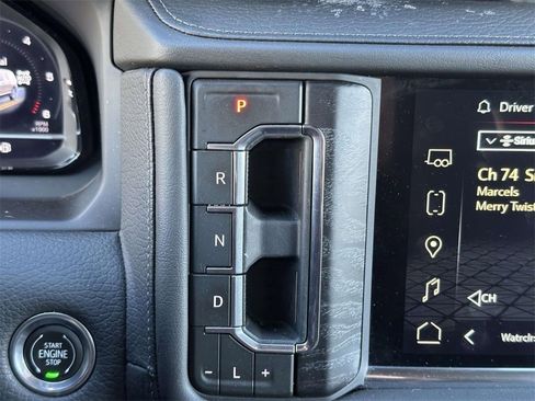 Used 2023 GMC Yukon Denali image 6