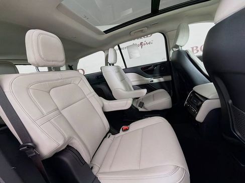 New 2026 Lincoln Aviator Reserve RWD image 32