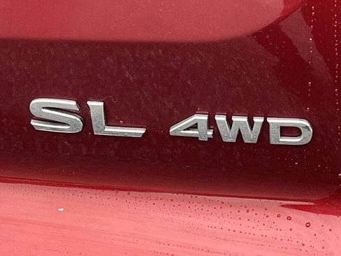 Certified 2025 Nissan Pathfinder SL image 24