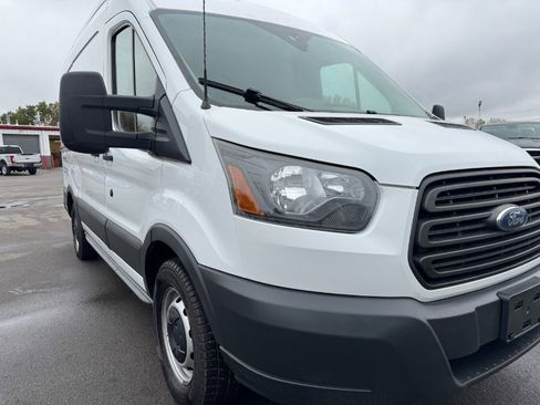 Used 2017 Ford Transit 150 130 Medium Roof image 12