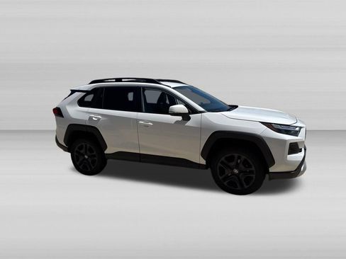 Used 2024 Toyota RAV4 Adventure AWD/4WD image 3
