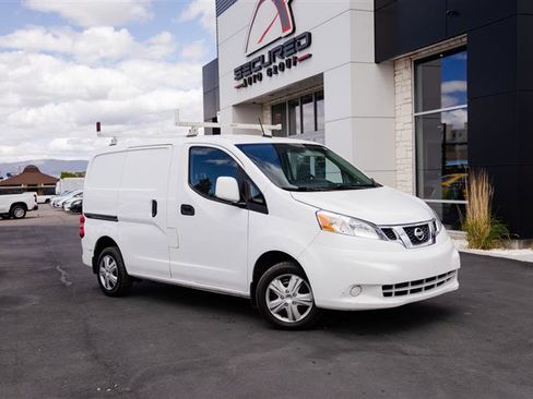 Used 2018 Nissan NV200 SV w/ Navigation Package FWD image 5