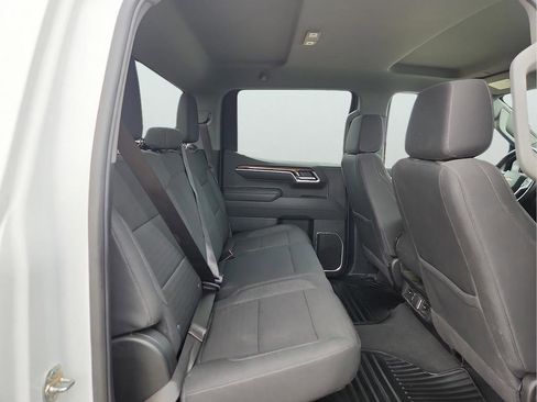Used 2025 Chevrolet Silverado 1500 LT AWD/4WD image 19