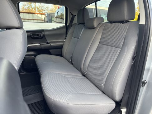 Used 2022 Toyota Tacoma SR5 image 41