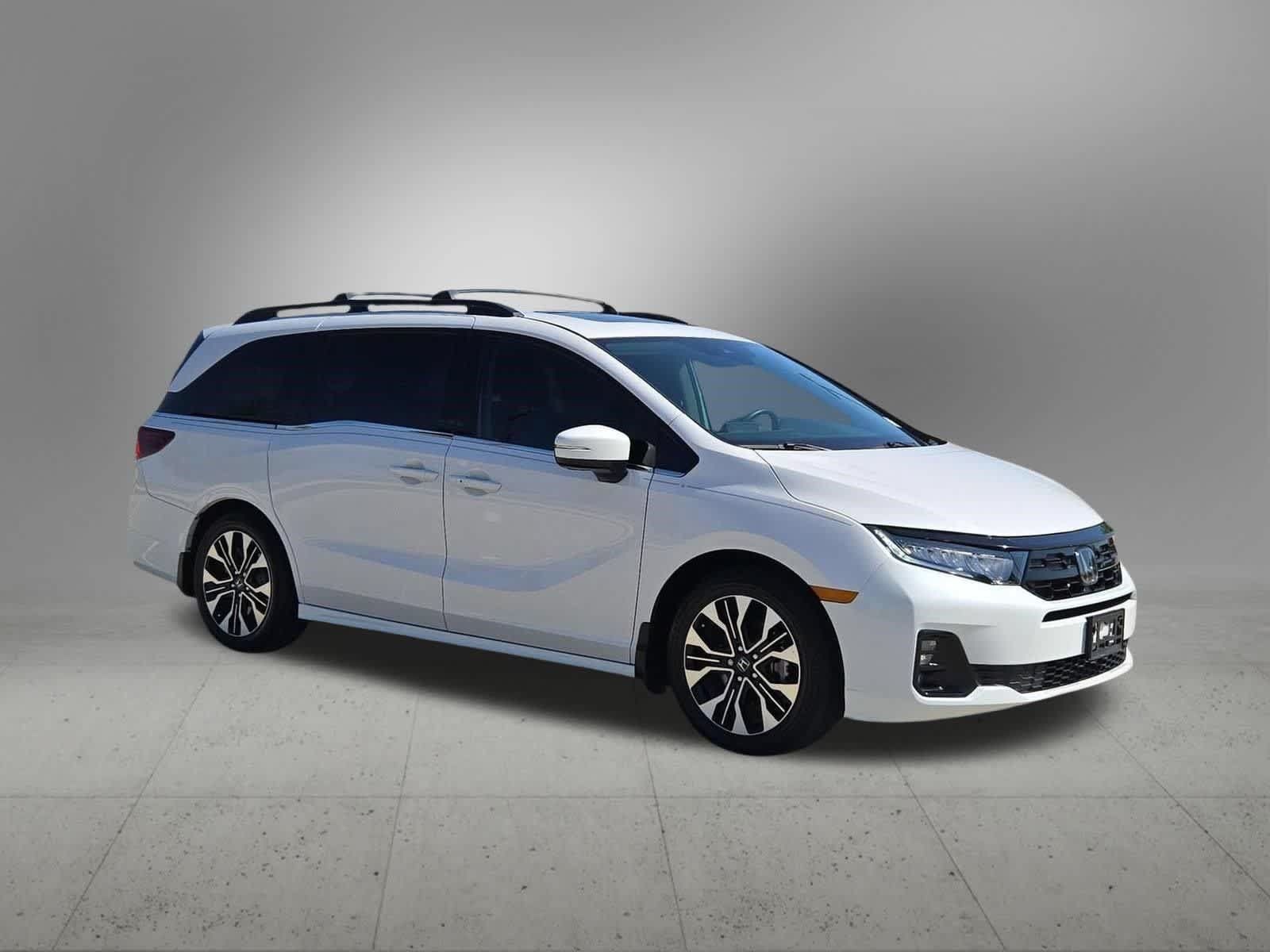 Used 2025 Honda Odyssey Elite image 8