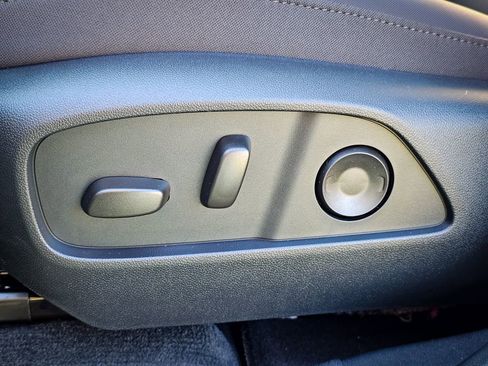 New 2026 GMC Terrain AT4 w/ Convenience Package III image 17