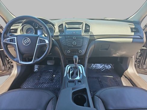 Used 2011 Buick Regal CXL FWD image 11
