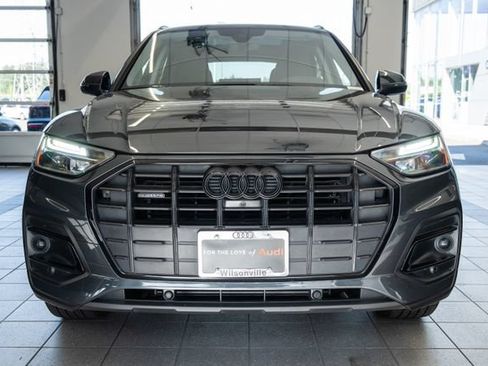 Used 2024 Audi Q5 2.0T Premium Plus w/ Premium Plus Package AWD/4WD image 2