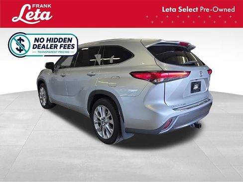 Used 2020 Toyota Highlander Limited AWD/4WD image 4