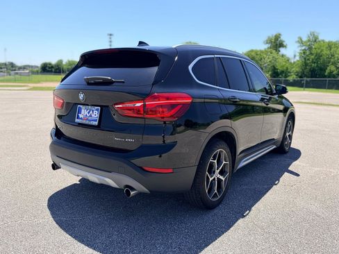 Used 2018 BMW X1 sDrive28i FWD image 3