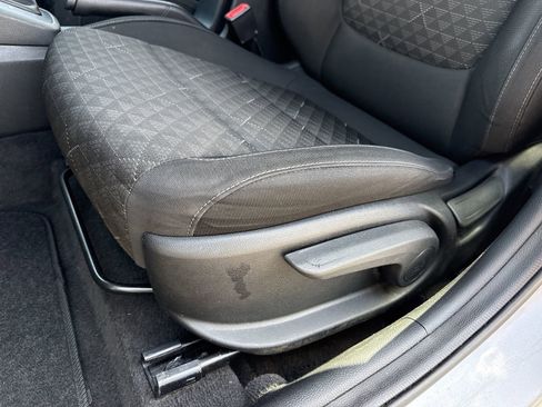 Used 2021 Kia Rio S FWD image 16
