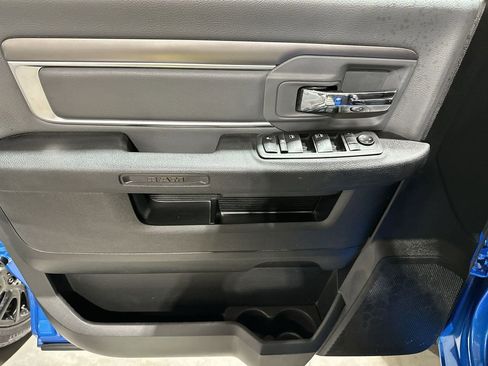 Used 2024 RAM 1500 Classic SLT image 15