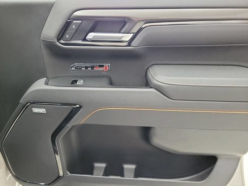 Certified 2026 GMC Sierra 1500 AT4 w/ AT4 Premium Package AWD/4WD image 22