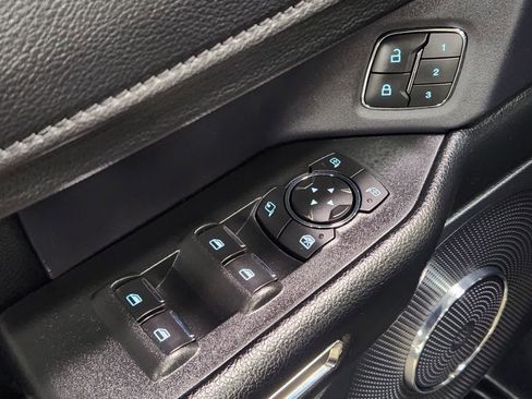 Used 2021 Ford Expedition XLT image 42