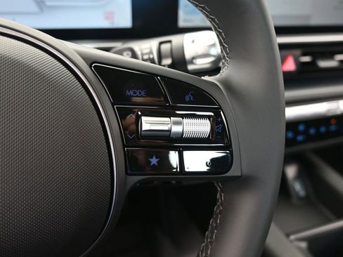 New 2025 Hyundai Ioniq 6 SE image 26
