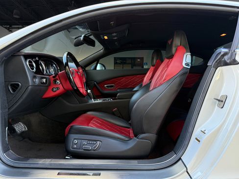 Used 2015 Bentley Continental GT V8 S image 22