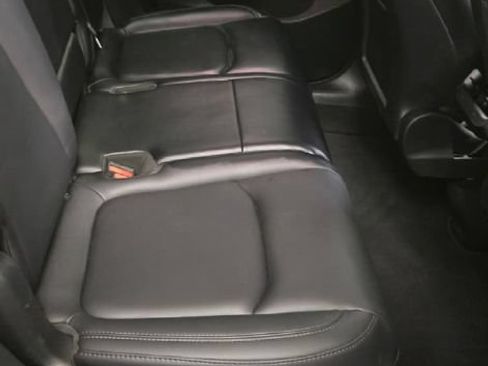 Used 2024 Tesla Model Y Long Range AWD/4WD image 10