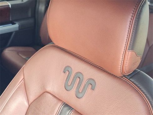 Used 2018 Ford F150 King Ranch w/ Equipment Group 601A Luxury AWD/4WD image 20