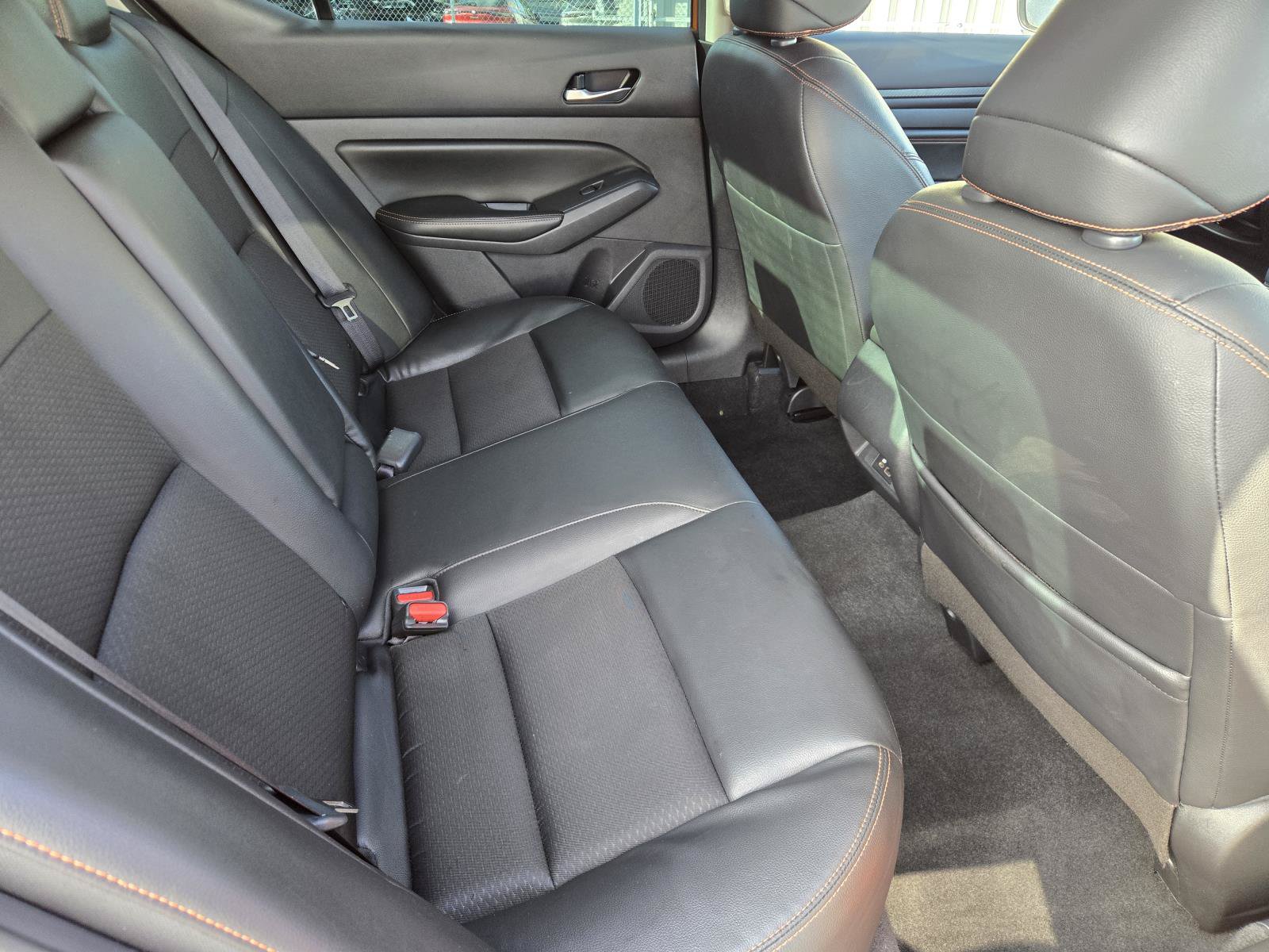 Used 2022 Nissan Altima 2.5 SR FWD image 29