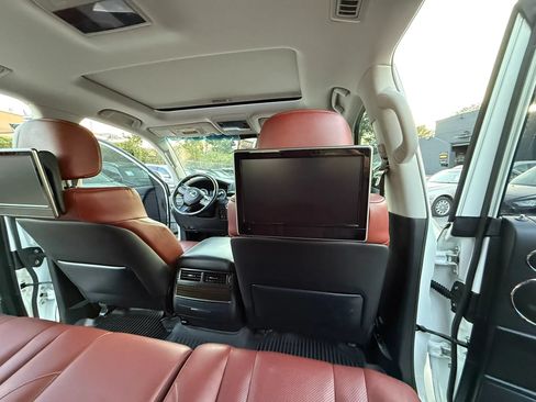 Used 2017 Lexus LX 570 4WD image 21