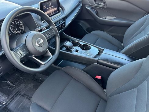 Certified 2024 Nissan Rogue S FWD image 10