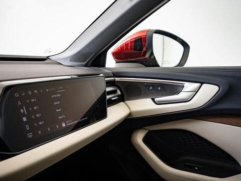 New 2025 Audi A5 2.0T Prestige image 32