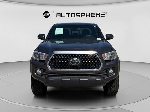 Used 2019 Toyota Tacoma TRD Off-Road AWD/4WD image 2