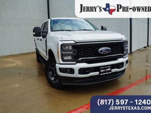 Used 2025 Ford F250 XL w/ STX Appearance Package AWD/4WD image 6