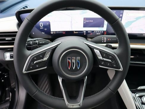 New 2026 Buick Envision Avenir image 13