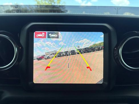 Used 2023 Jeep Wrangler Unlimited Rubicon 392 w/ Trailer Tow Package AWD/4WD image 22