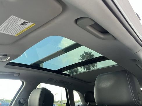 Used 2023 Audi Q5 2.0T Premium Plus image 11