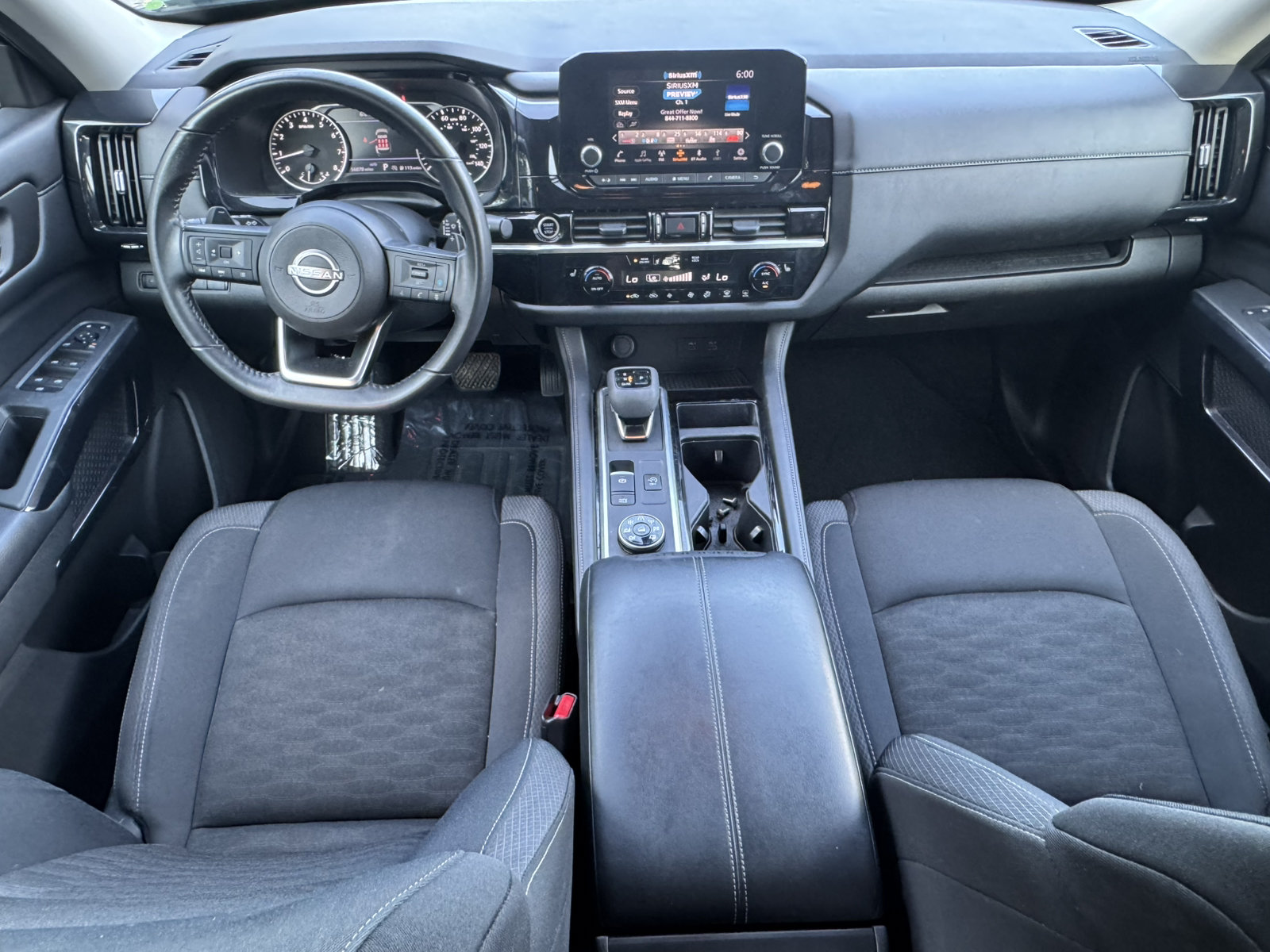 Used 2024 Nissan Pathfinder SV AWD/4WD image 26