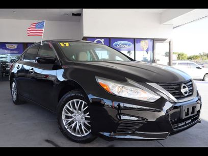 Used 2017 Nissan Altima 2.5 S w/ Power Driver Seat Package