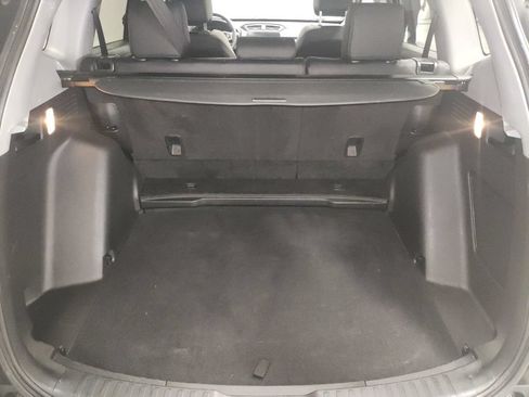 Used 2018 Honda CR-V Touring image 14