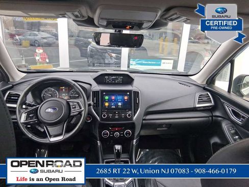 Used 2023 Subaru Forester Touring image 12