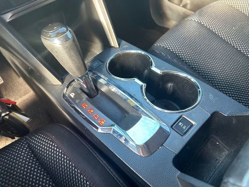 Used 2016 GMC Terrain SLE image 30