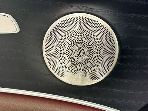 Used 2022 Mercedes-Benz E 350 Sedan image 19