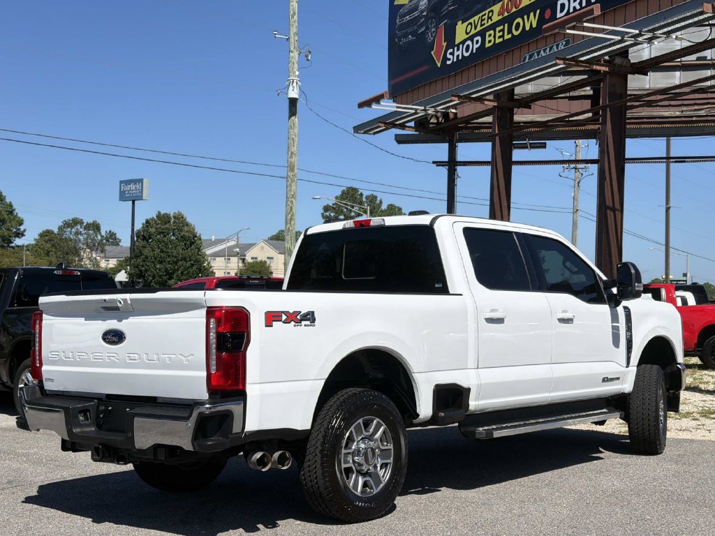Used 2023 Ford F250 Lariat w/ FX4 Off-Road Package AWD/4WD image 4