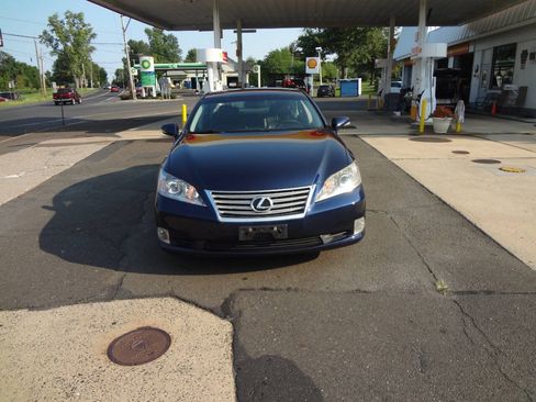 Used 2011 Lexus ES 350 FWD image 7